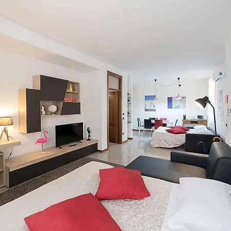 Black Stone Apartment