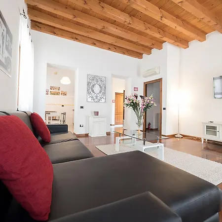 Black Stone Apartment